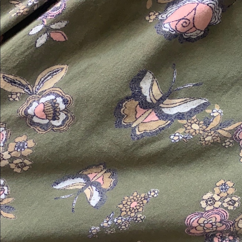 True Craft Pattered Romper - Picture 2 of 2